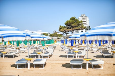 Una spiaggia nelle vicinanze. Hotel Bella Venezia Mare