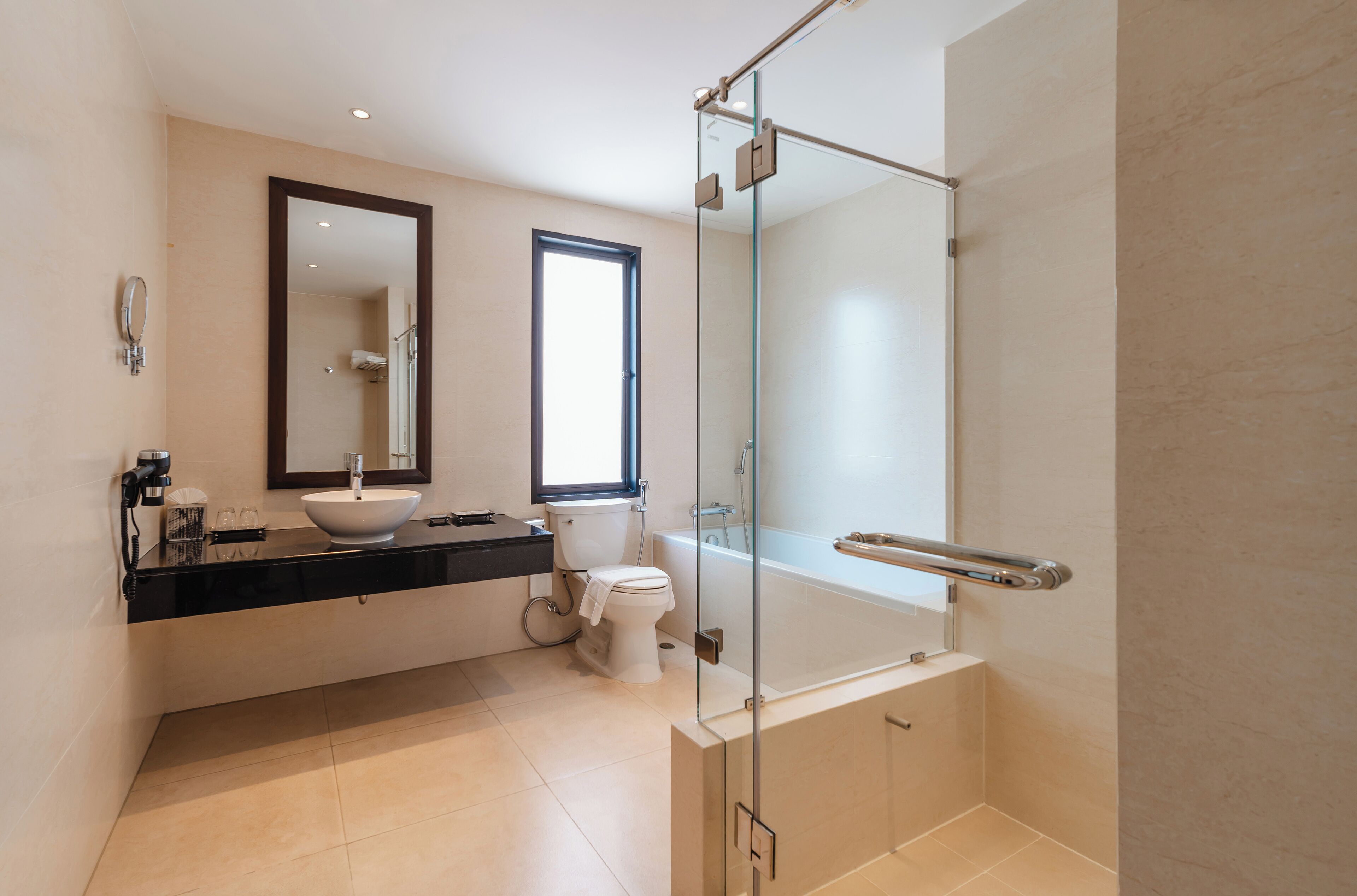 suite, 1 king bed | bathroom | shower, free toiletries, hair dryer, towels