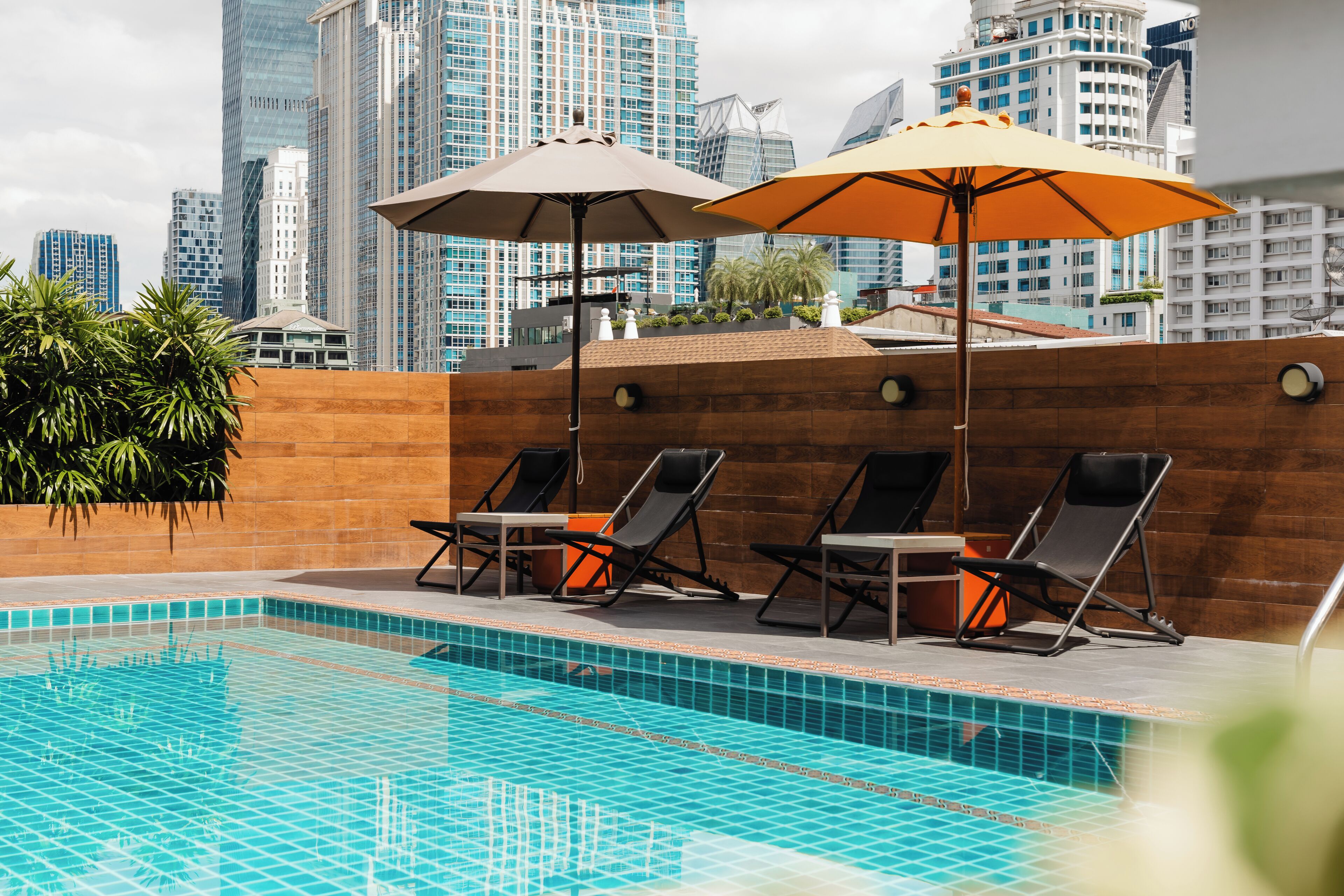 outdoor pool, pool loungers