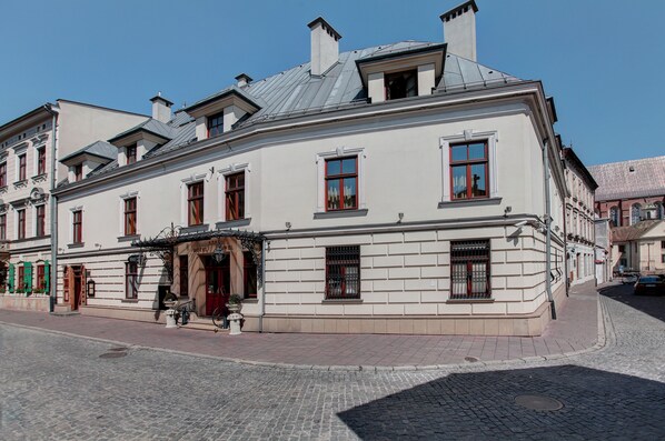 Front of property - Hotel Wawel (Kraków)