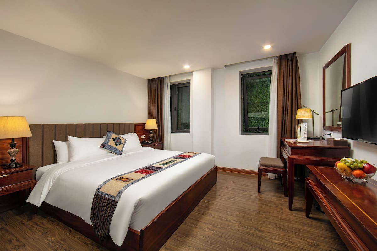 1 bedroom, minibar, in-room safe, desk