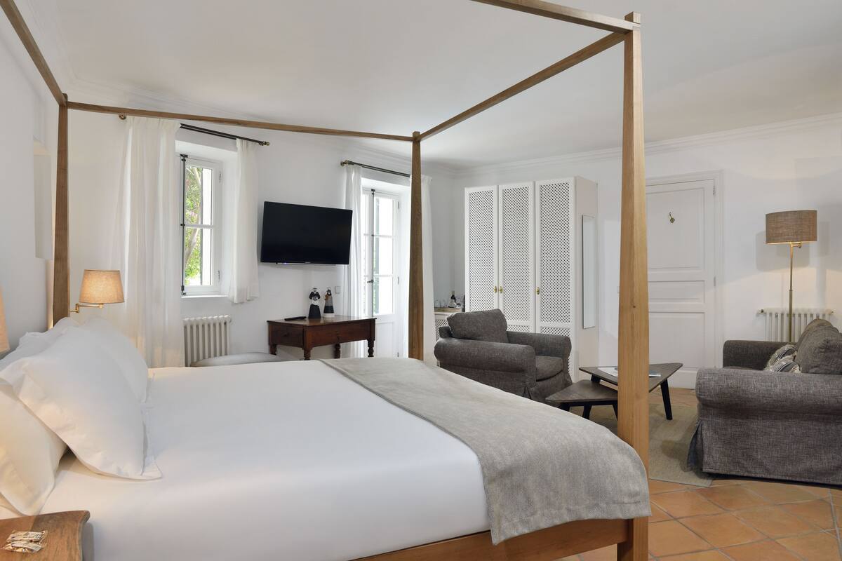 Kamar Double atau Twin Superior, balkon | Minibar, brankas, Wi-Fi gratis, dan seprai linen