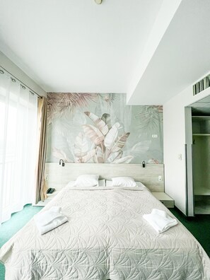 Double or Twin Room, River View