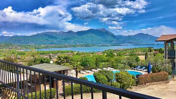 Standard Apartment, 1 Bedroom, Terrace, Lake View | Balcony
