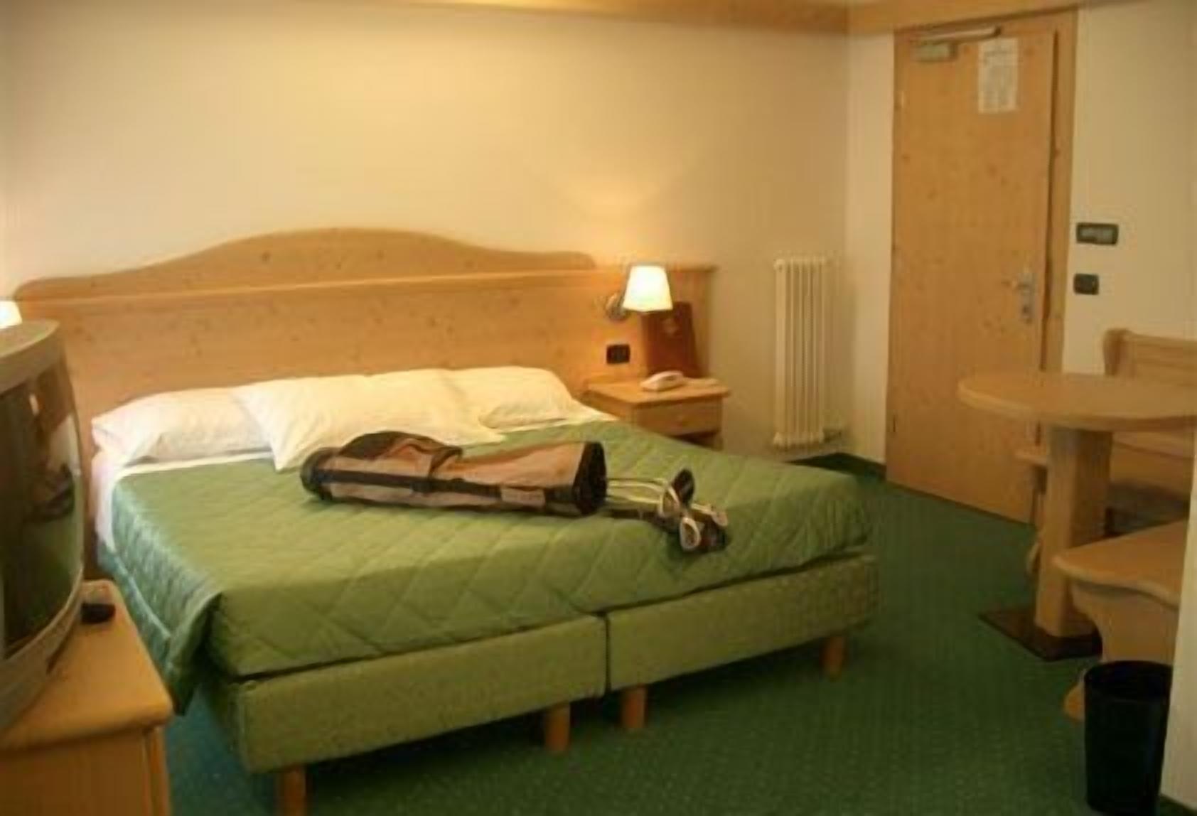 down duvets, in-room safe, desk, blackout curtains