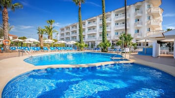 2 outdoor pools, pool umbrellas, sun loungers