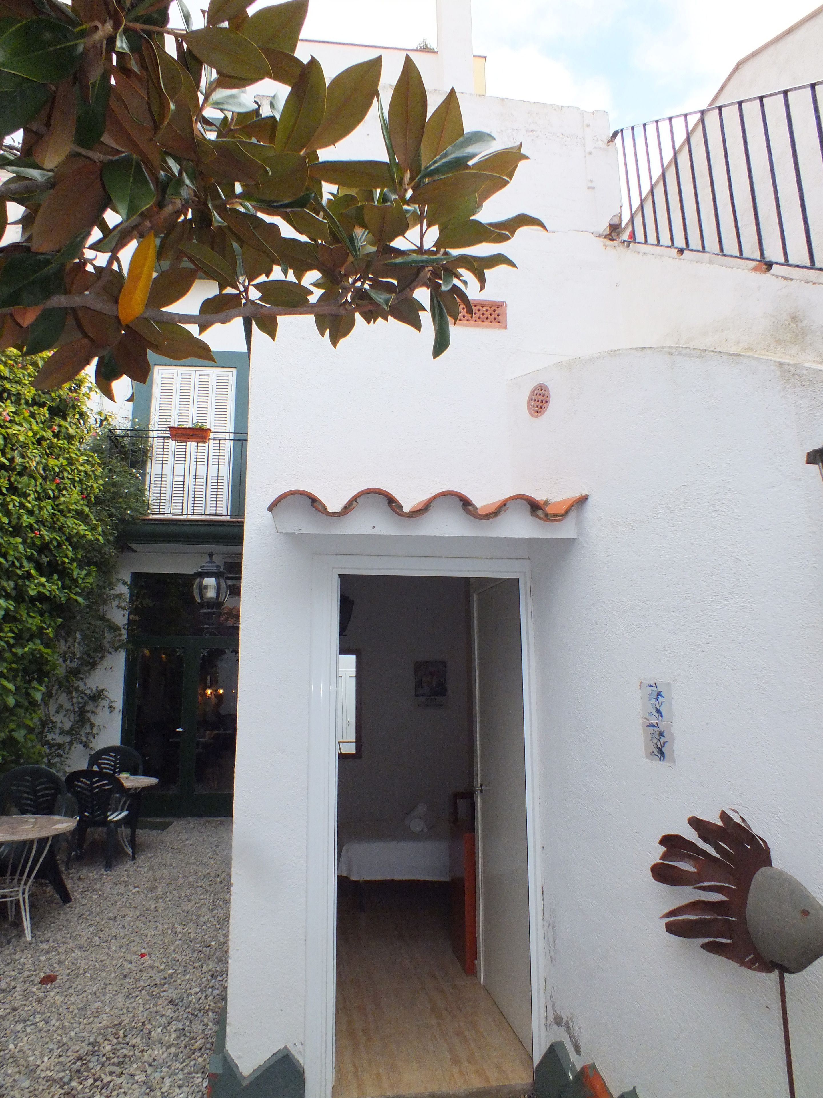 single room | down duvets, minibar, blackout curtains, soundproofing