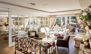 Ruang Istirahat Lobi