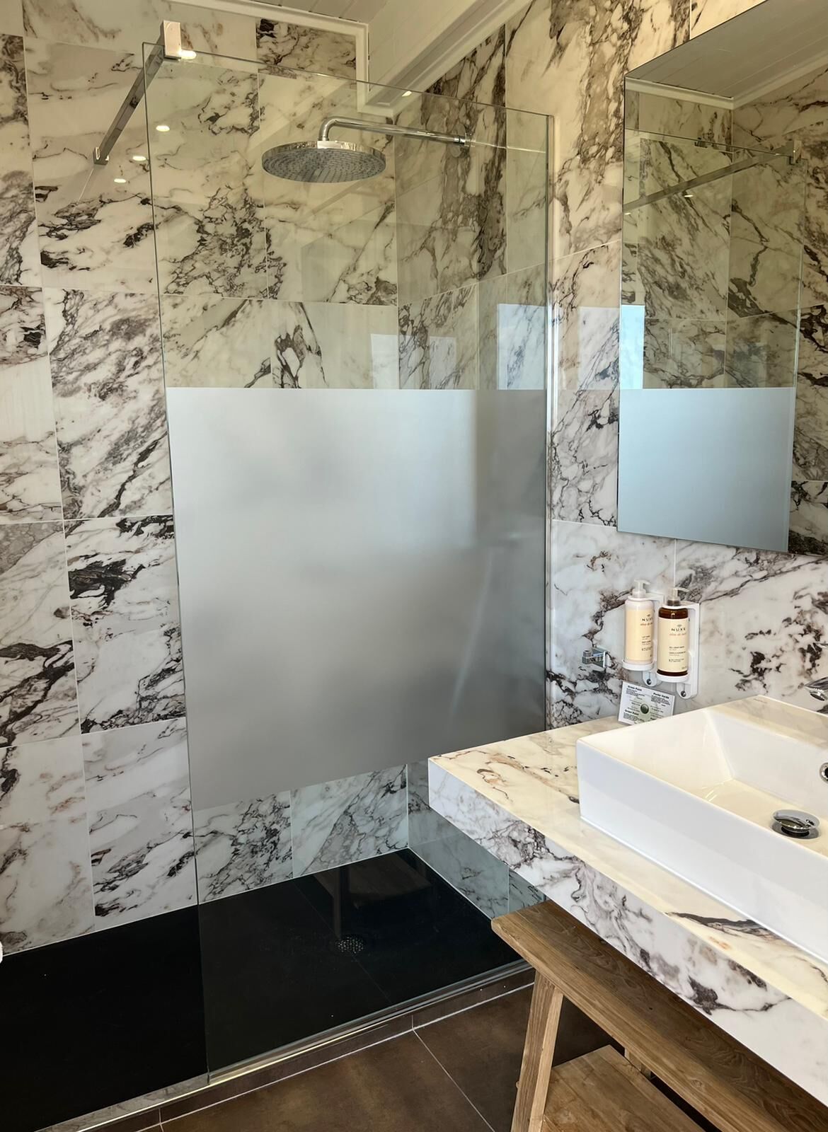 junior suite, terrace, ocean view | minibar, in-room safe, desk, blackout curtains