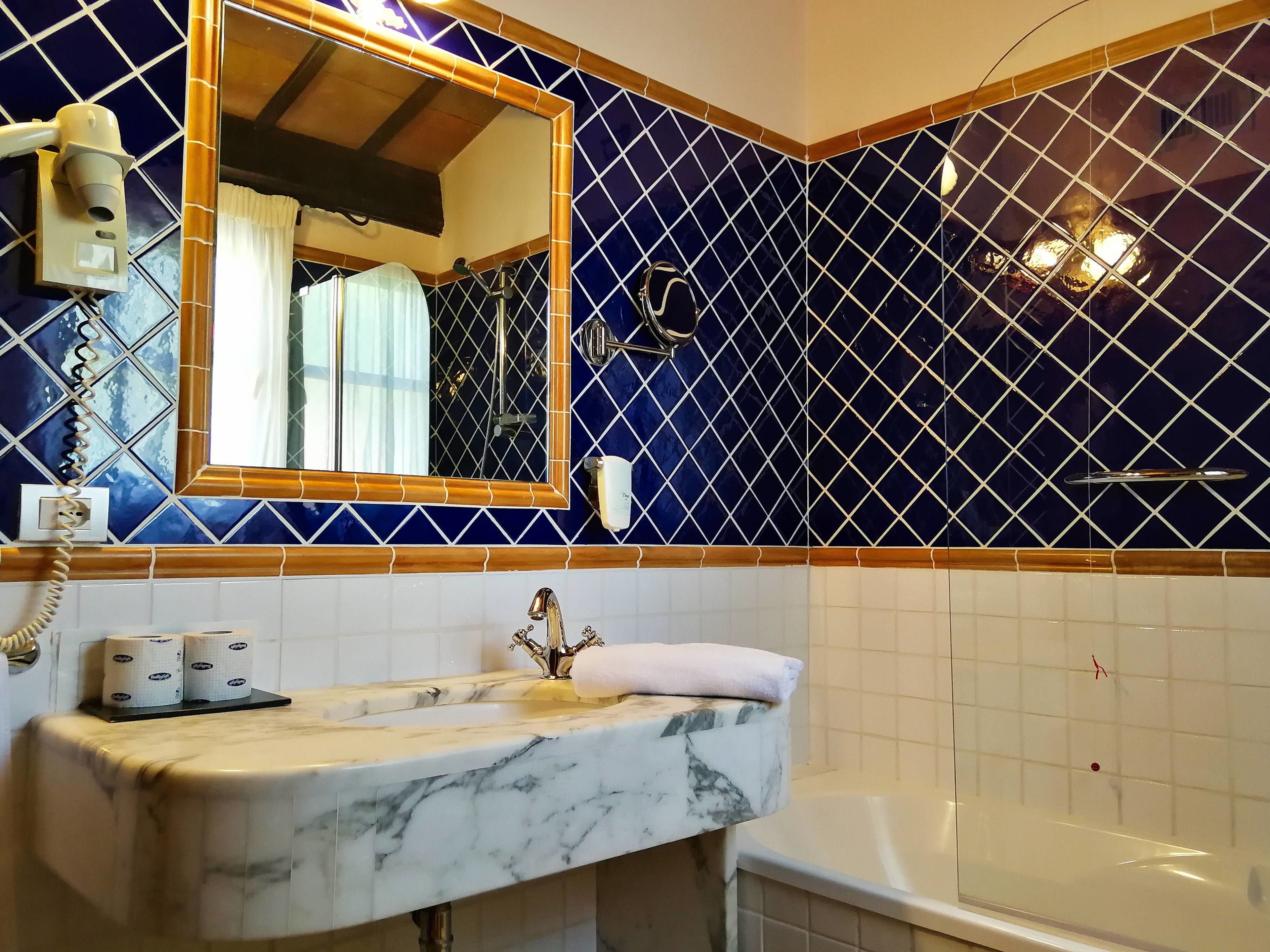 triple room | bathroom | shower, hair dryer, bidet, towels