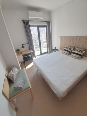 Rollaway beds, free WiFi - Hans Brinker Hostel Lisbon (Lisbon)