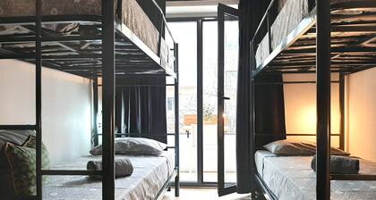 Hans Brinker Hostel Lisbon