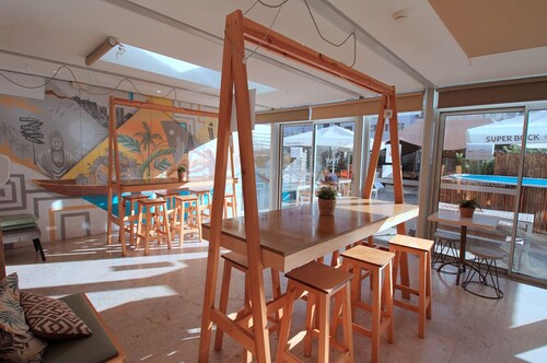 Hans Brinker Hostel Lisbon