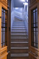 Entrada al alojamiento