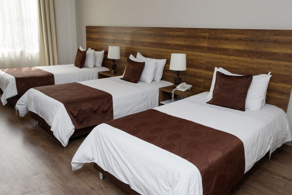 Coffres-forts dans les chambres, bureau, rideaux occultants