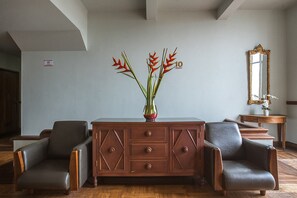 Interior - Hotel Nutibara (Medellín)