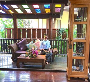 Lobby sitting area