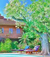 Fachada de la propiedad