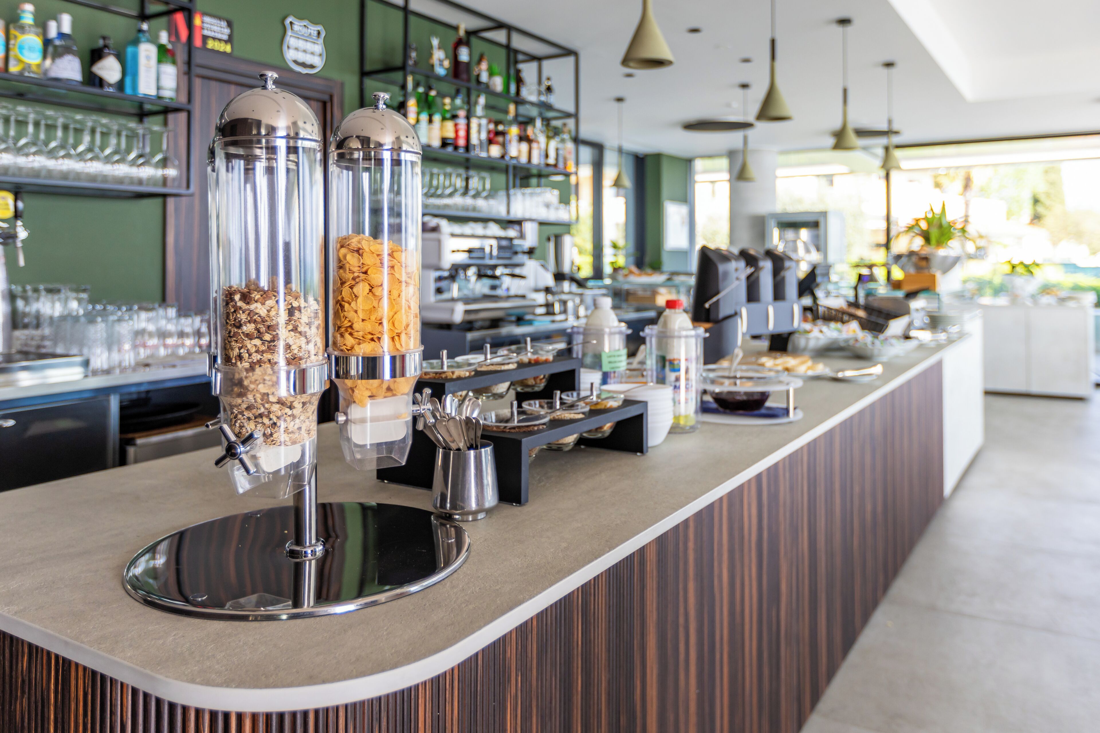 Petit déjeuner buffet compris tous les jours