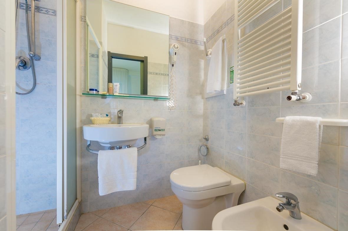 in-room safe, blackout curtains, free wifi, bed sheets