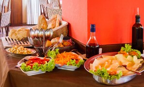 Free daily buffet breakfast - Reale (Montecatini Terme)