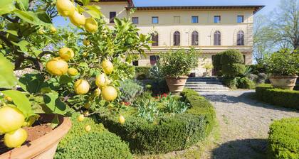 Villa Scacciapensieri Boutique Hotel