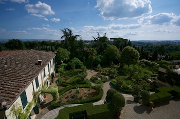 Villa Scacciapensieri Boutique Hotel
