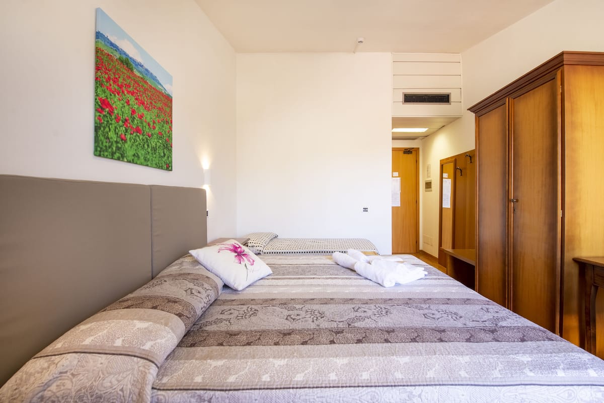 Minibar, in-room safe, individually furnished, desk