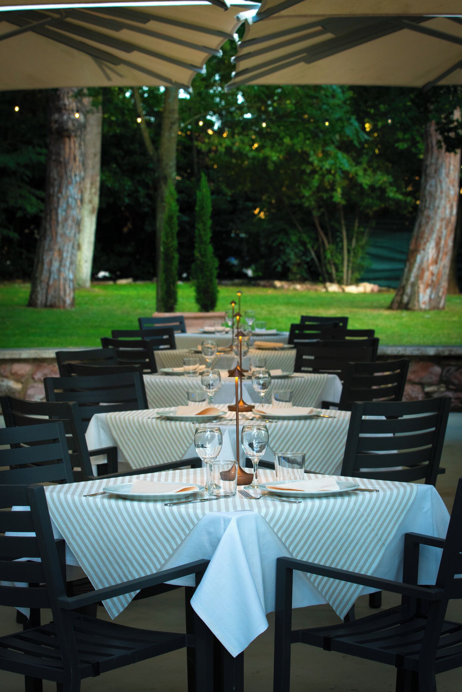 breakfast, lunch, dinner served; italian cuisine