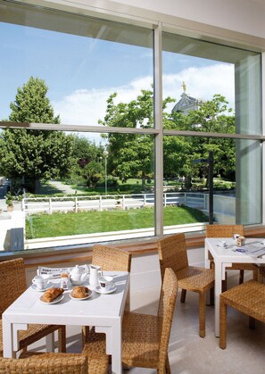 ล็อบบี้เลานจ์