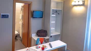 Superior-Doppelzimmer zur Einzelnutzung | 1 Schlafzimmer, italienische Bettbezüge von Frette, Daunenbettdecken