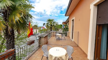 1 camera, lenzuola Frette, copriletto in piuma, materassi Select Comfort