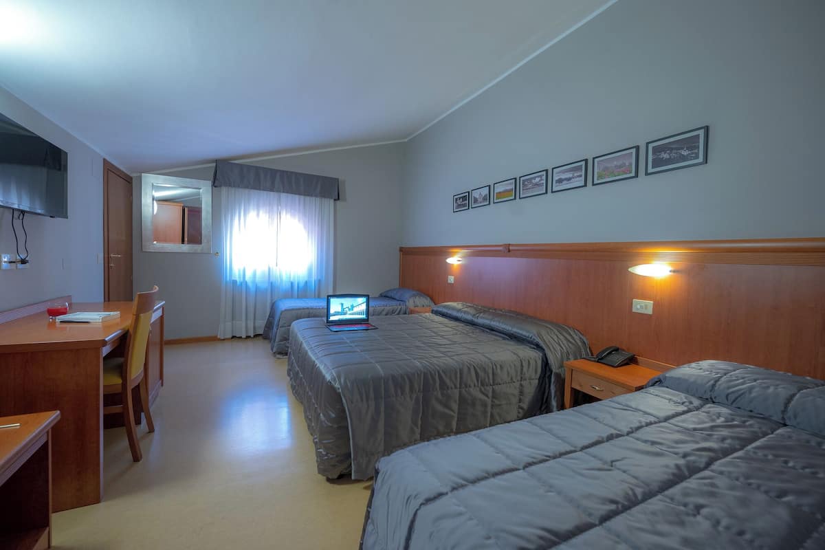 Sábanas italianas Frette, cubrecamas y colchones Select Comfort