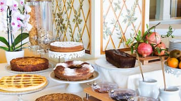 Gratis frukostbuffé varje dag