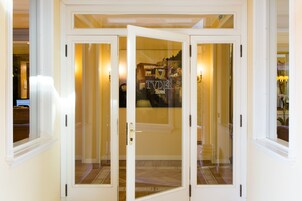 Entrada al alojamiento