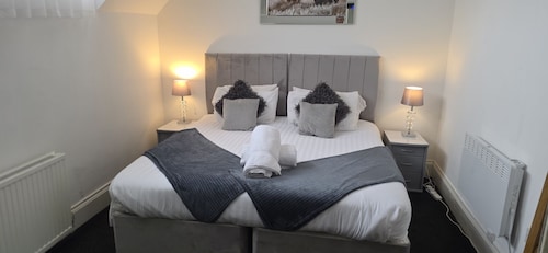 Royal Marine Hotel