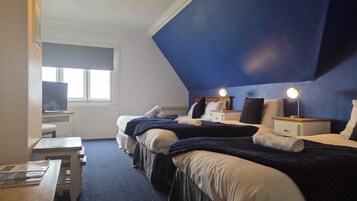 Large Seaview Standard Family