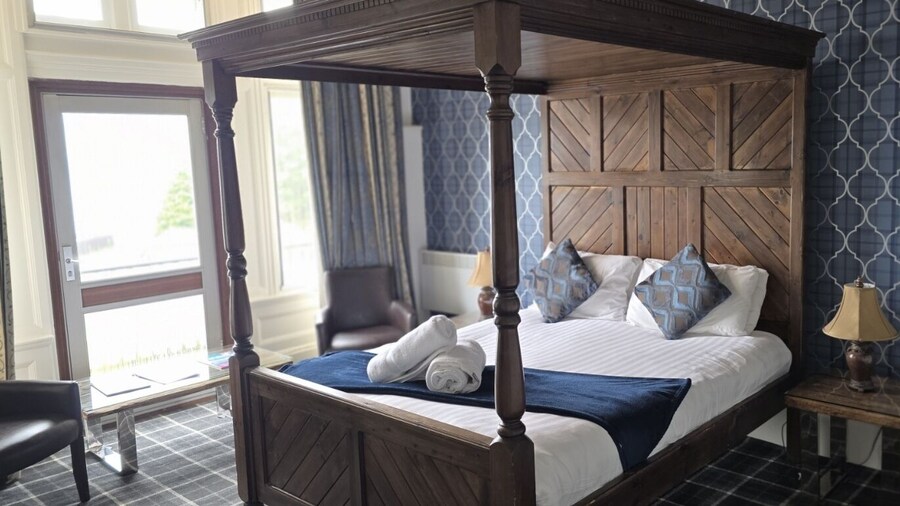Royal Marine Hotel