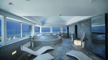 Sauna, vasca idromassaggio, massaggi sportivi