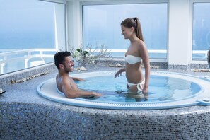 Indoor spa tub - Hotel Adlon (Riccione)