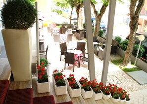 Property entrance - c-hotels International (Cattolica)