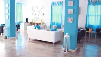 Sala de estar en el lobby