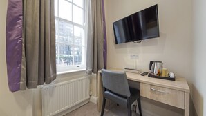 Deluxe Triple Room - OYO 24 Sussex, London Paddington (London)