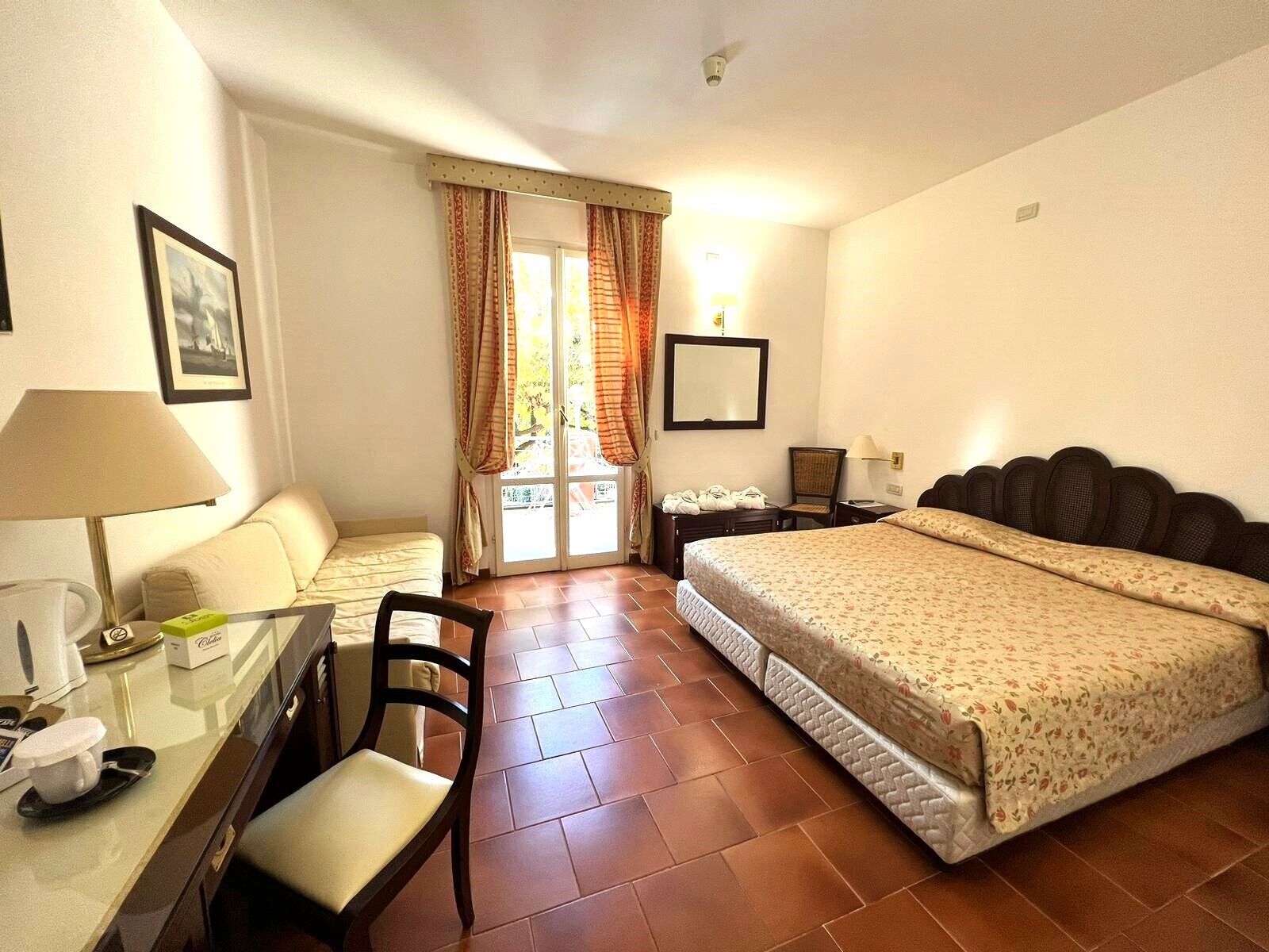 Superior Triple Room, Balcony