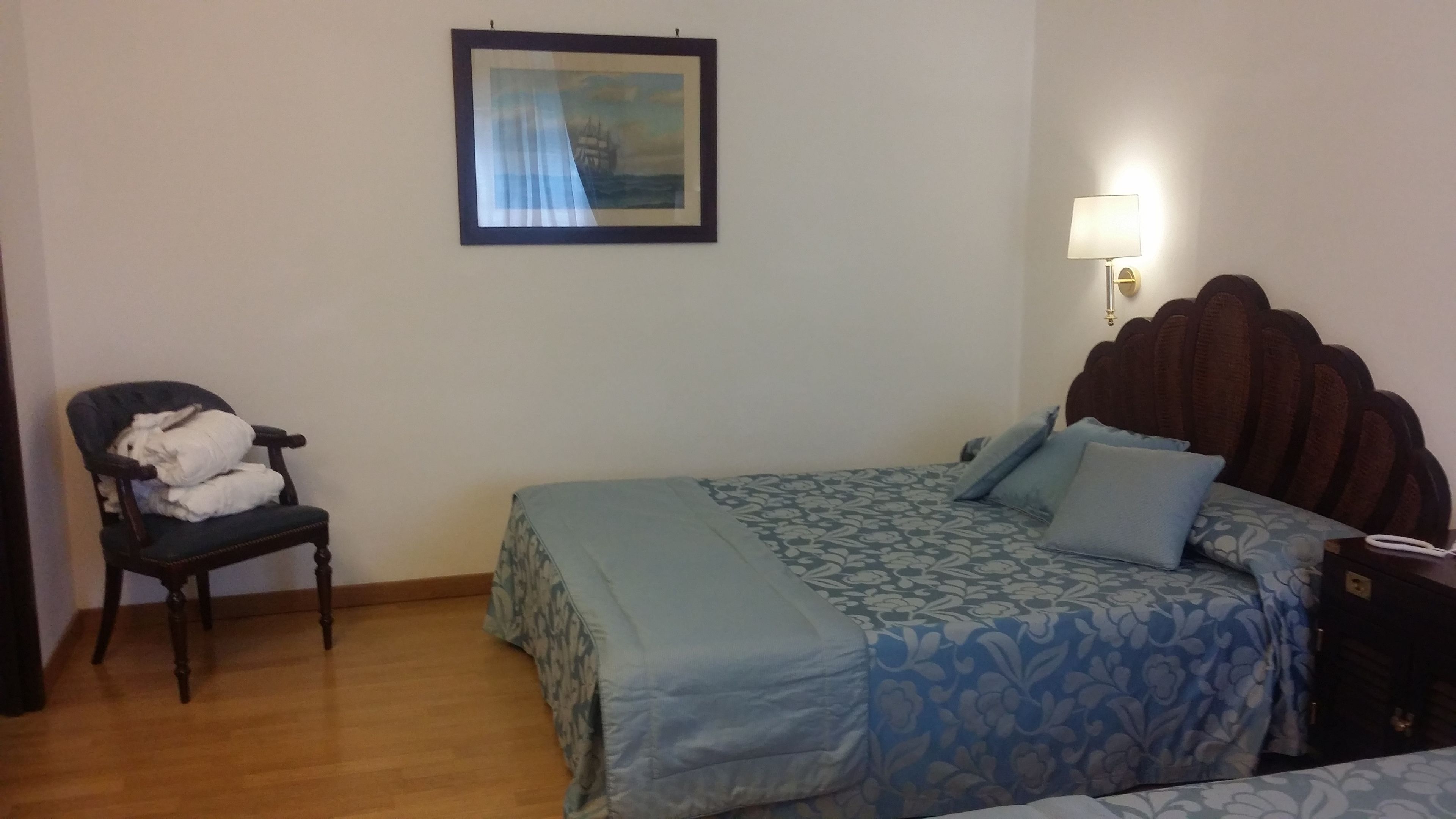 suite | 1 bedroom, down duvets, minibar, in-room safe