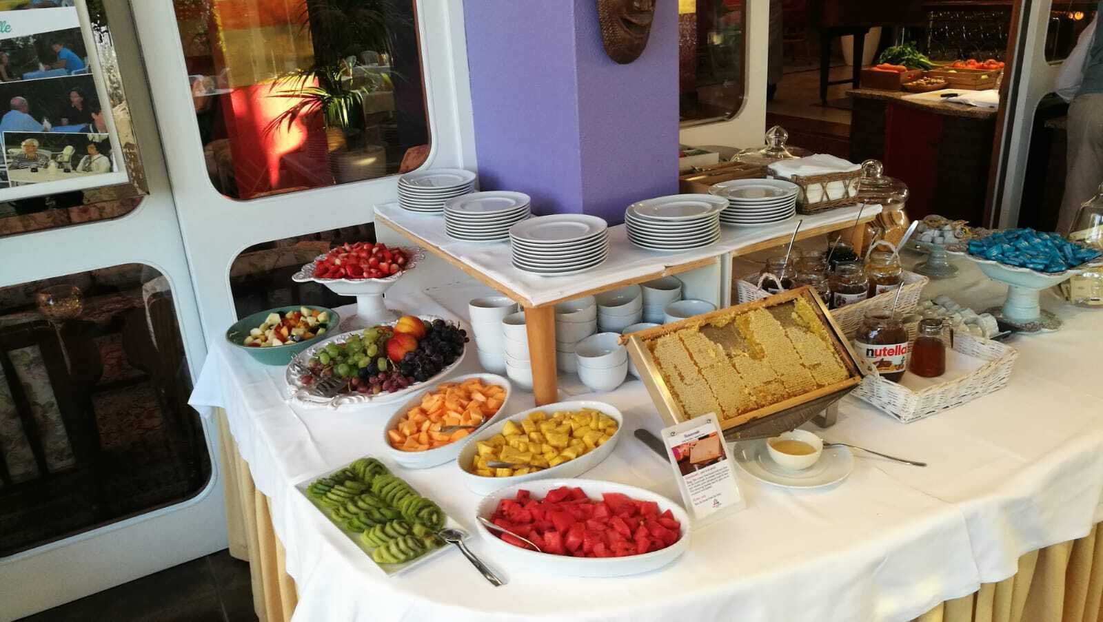 daily buffet breakfast (eur 15.00 per person)