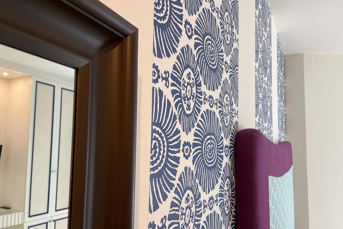 Deluxe Double or Twin Room, Partial Sea View | Minibar, in-room safe, desk, soundproofing