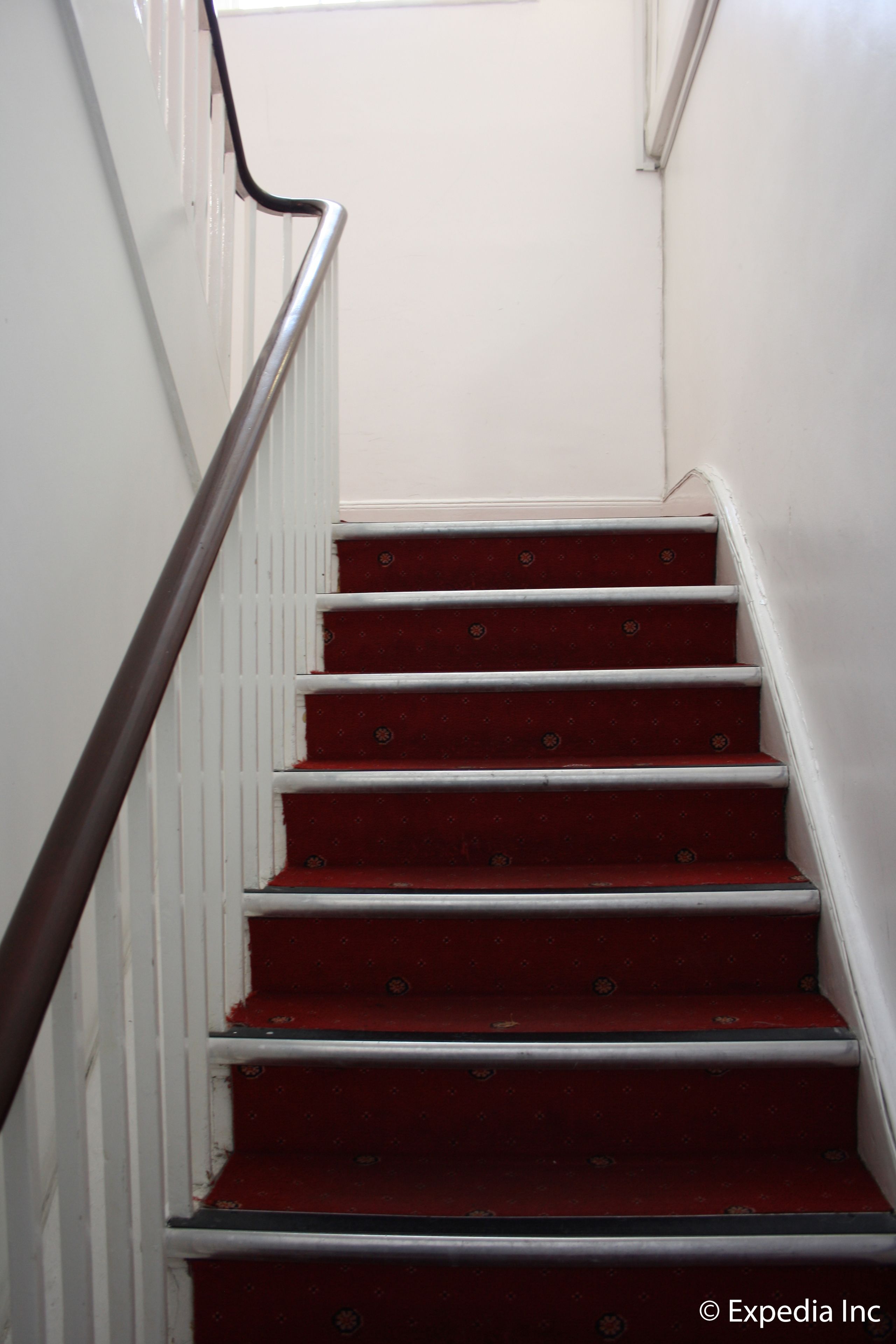 Photo - Islington Inn