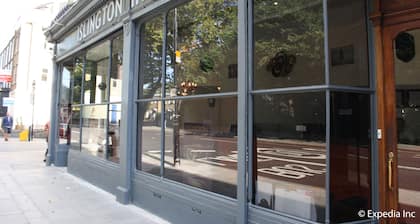 Islington Inn