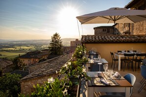 Terrace/patio - Hotel Posta Panoramic (Assisi)